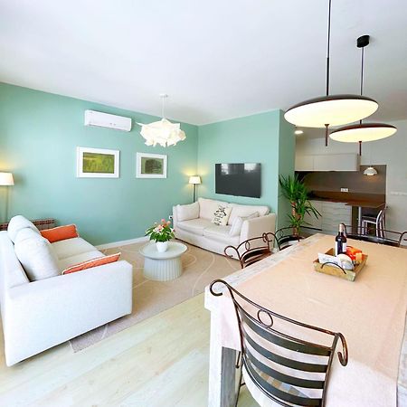 Abbott Apartment - 1 Min From The Beach - 100M2 - Sleeps 8 Sitges Exterior foto